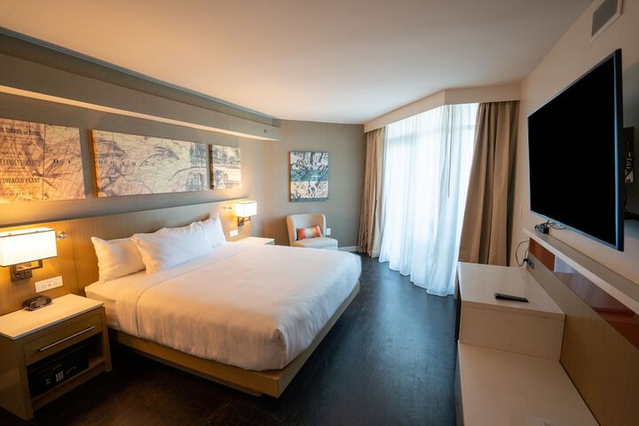 Room 19 of 29