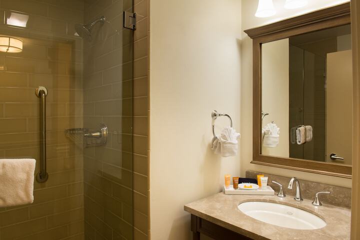 Room 43 of 54