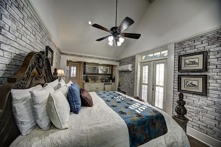 The Good House B & B