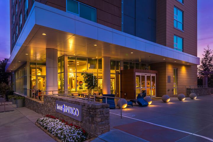 Hotel 4 of 189