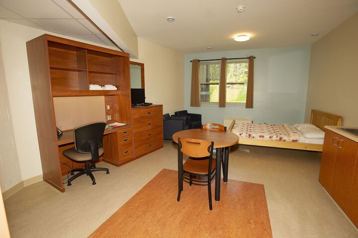 Room 30 of 67