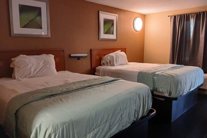 Room 17 of 25