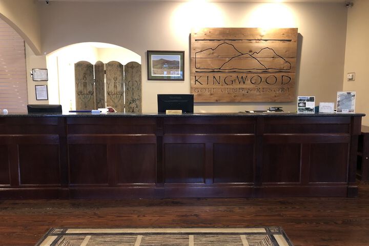 Kingwood Resort