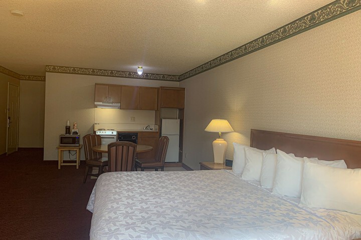 Econo Lodge Inn & Suites Winnemucca