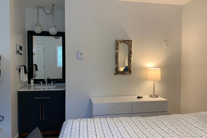 Room 29 of 129
