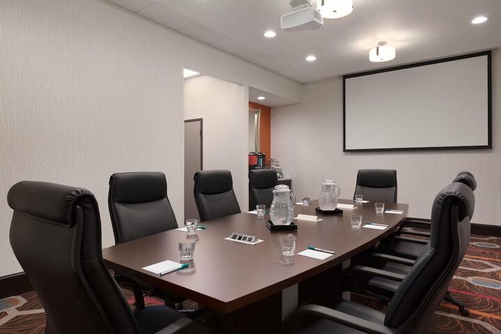 Homewood Suites by Hilton North Houston / Spring
