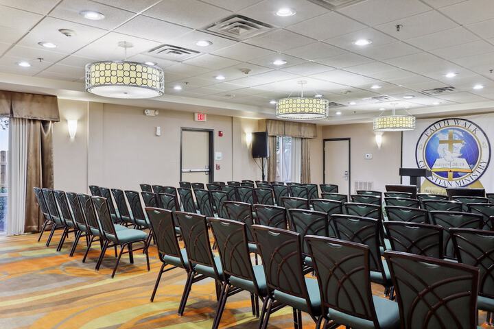 Holiday Inn Hotel & Suites Slidell by IHG