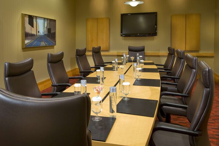 Embassy Suites by Hilton Houston Energy Corridor