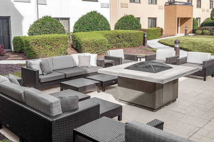 Terrace/Patio 37 of 37
