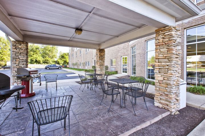 Terrace/Patio 25 of 26