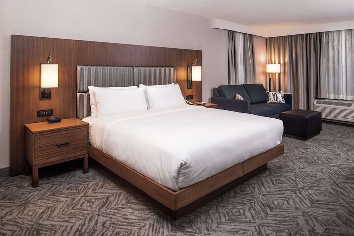 Doubletree by Hilton Lafayette East IN