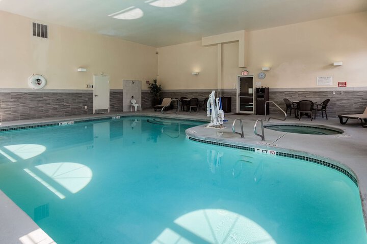 Pool 6 of 49