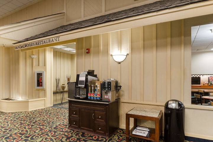 Hotel Interior 14 of 67
