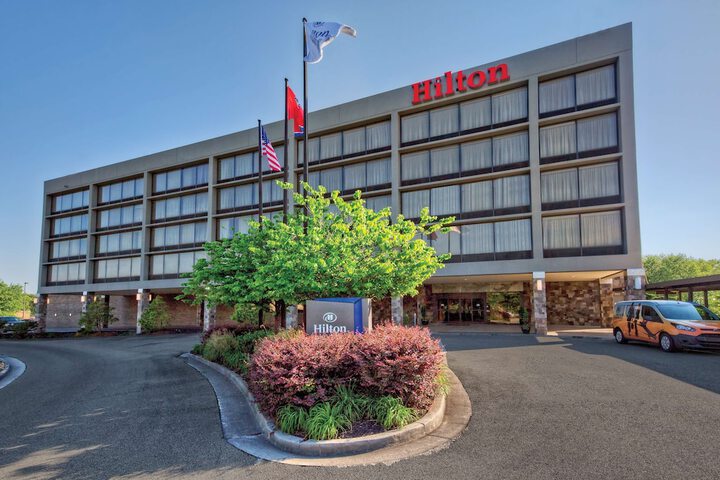 Hotel 8 of 70