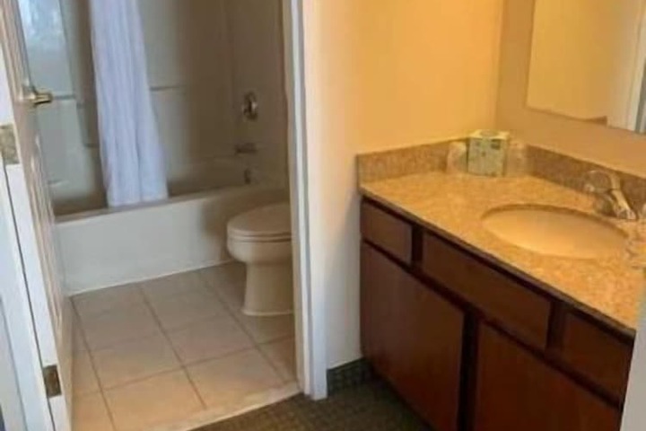 Room 7 of 29