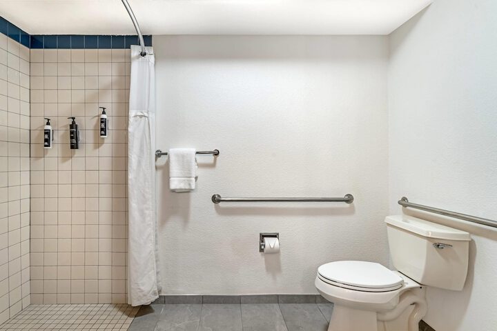 The Sandman Santa Rosa Sonoma an Ascend Collection Hotel