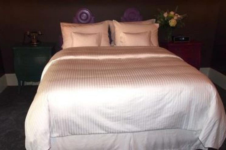 Room 41 of 102
