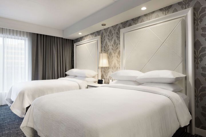 Room 7 of 34