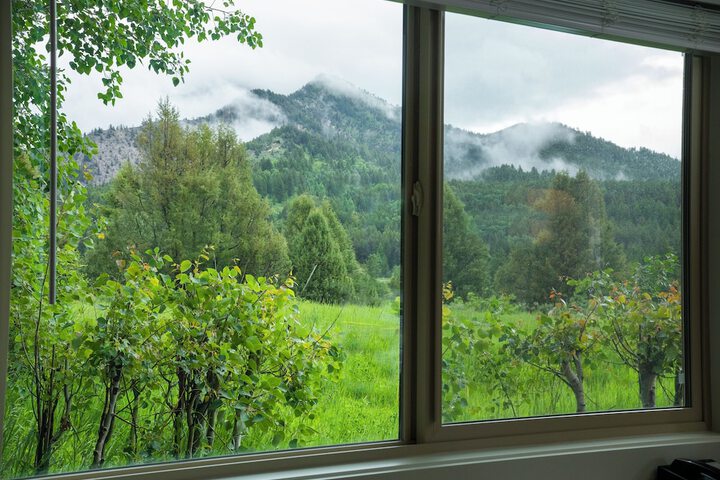 Flying Saddle Resort