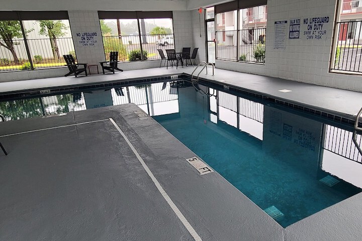 Pool 4 of 19