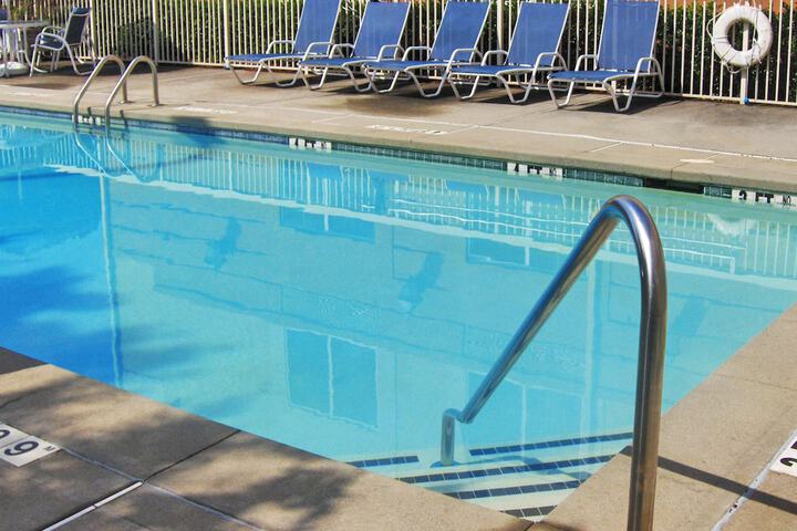 Pool 2 of 20