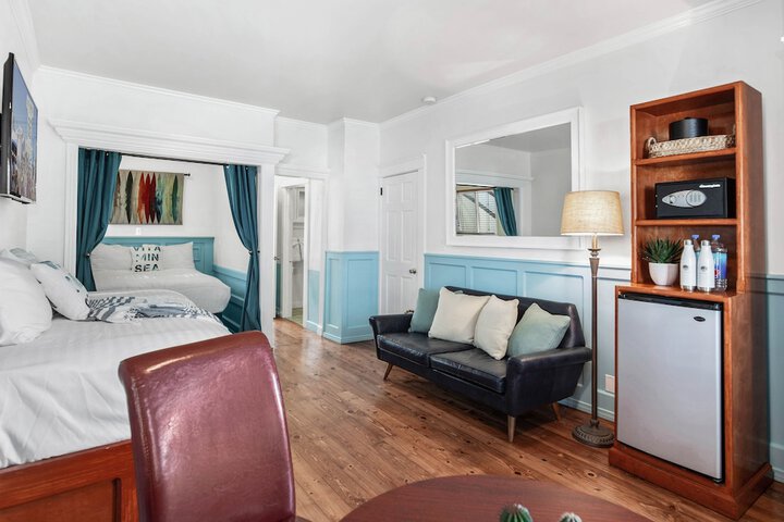 Room 51 of 58