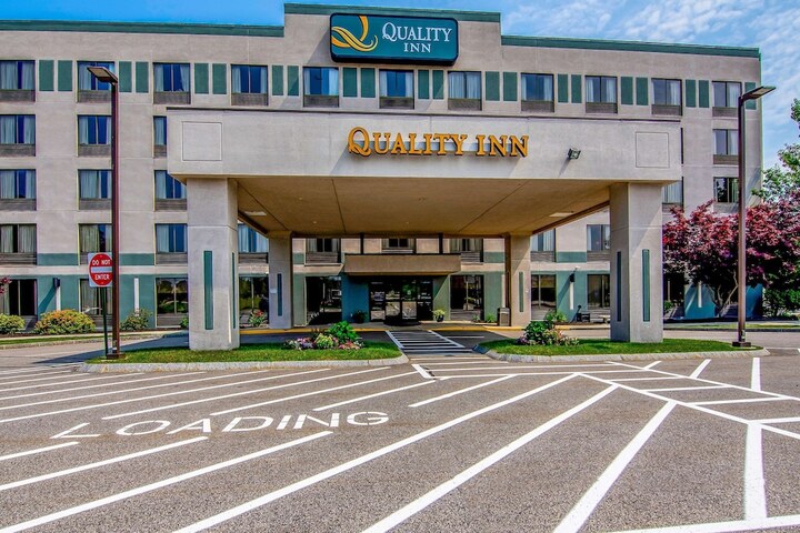 Hotel 2 of 29