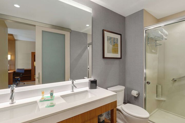 Room 25 of 113