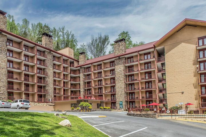 Hotel 5 of 28