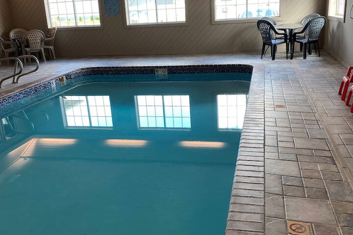 Pool 3 of 17