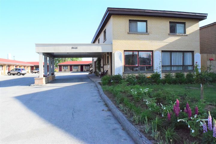 Hotel 5 of 42