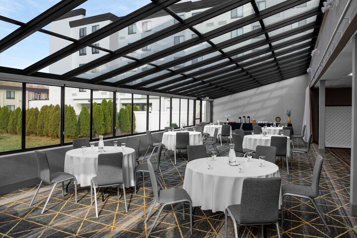 Holiday Inn Hasbrouck Heights-Meadowlands by IHG
