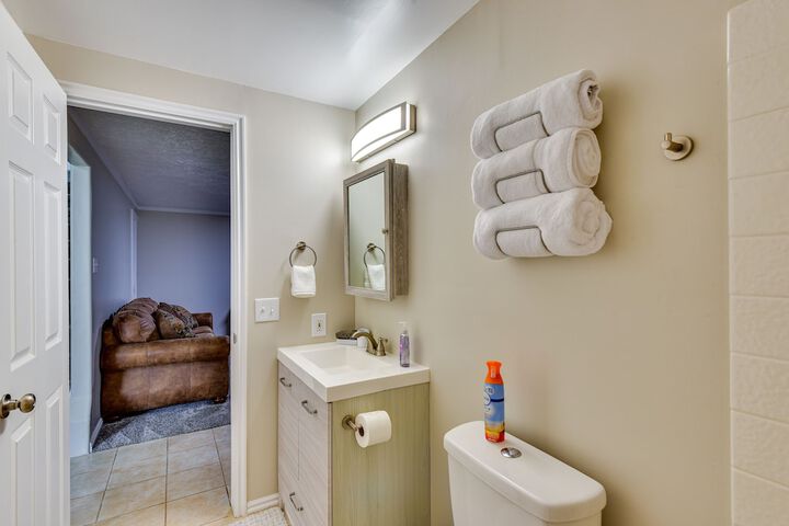 Family-friendly Clearfield Home w / Hot Tub!