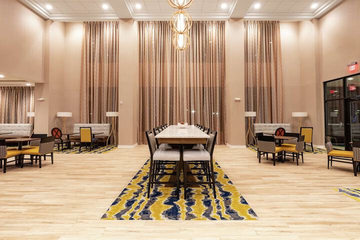 Hotel Interior 19 of 87