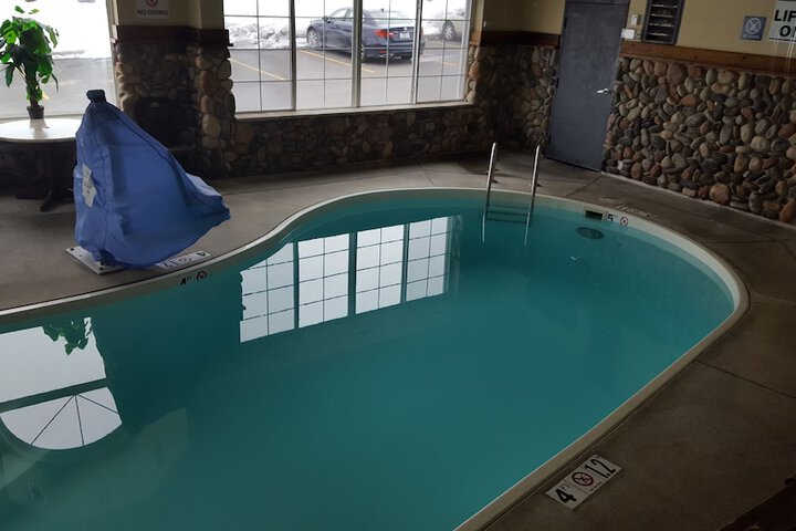 Pool 3 of 41