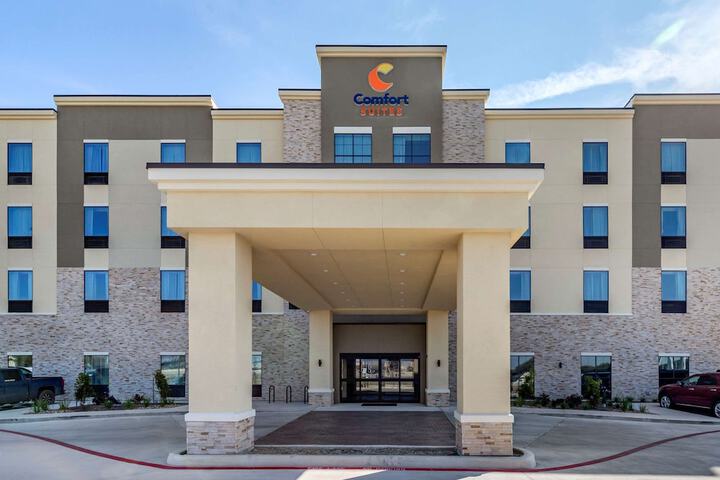 Hotel 2 of 35