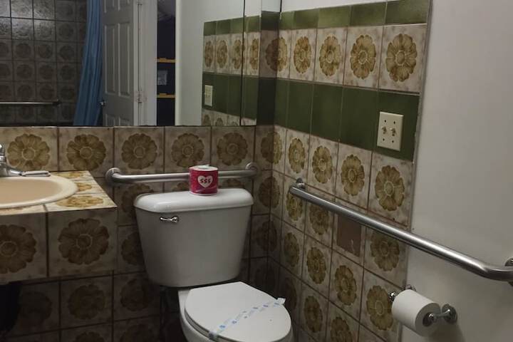 Room 44 of 52