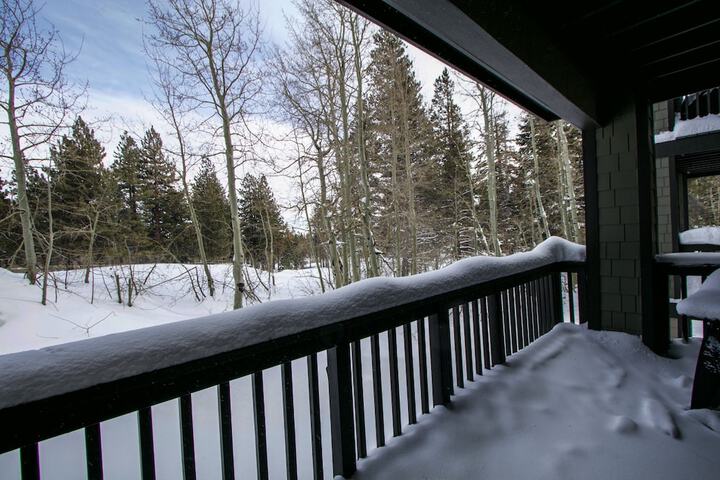 Terrace/Patio 24 of 28