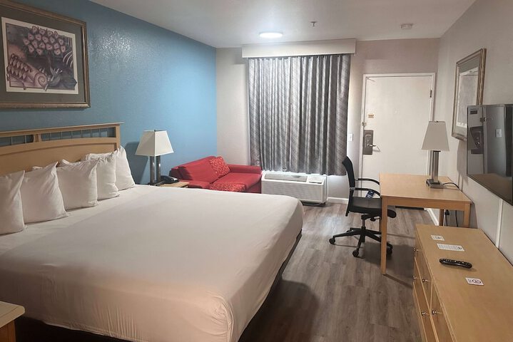Room 19 of 22