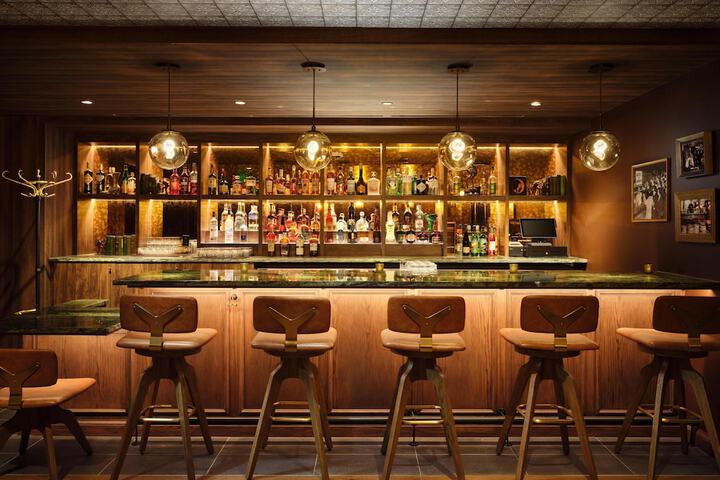 Hotel Alpenrock Breckenridge Curio Collection by Hilton