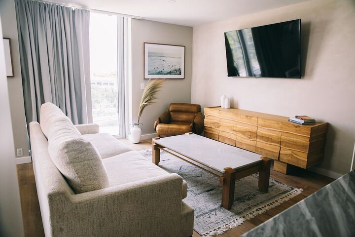 Room 38 of 60