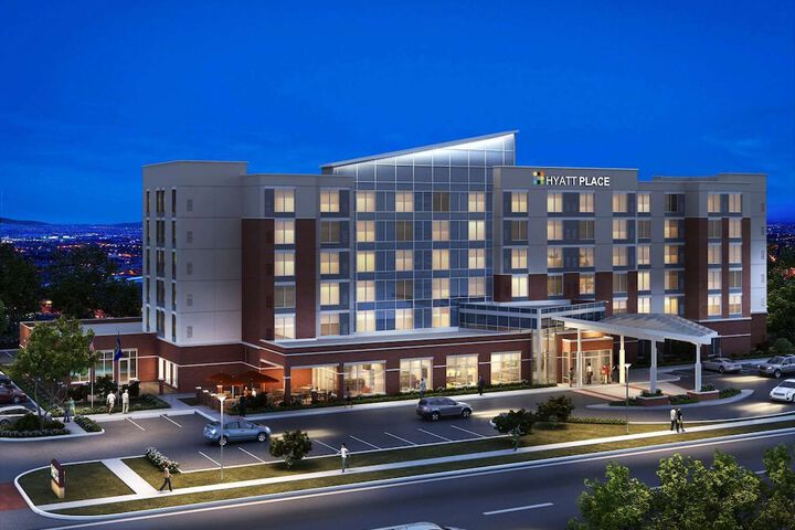 Hotel 3 of 25
