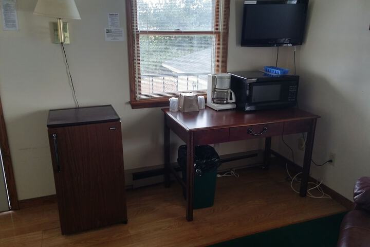 Room 47 of 104