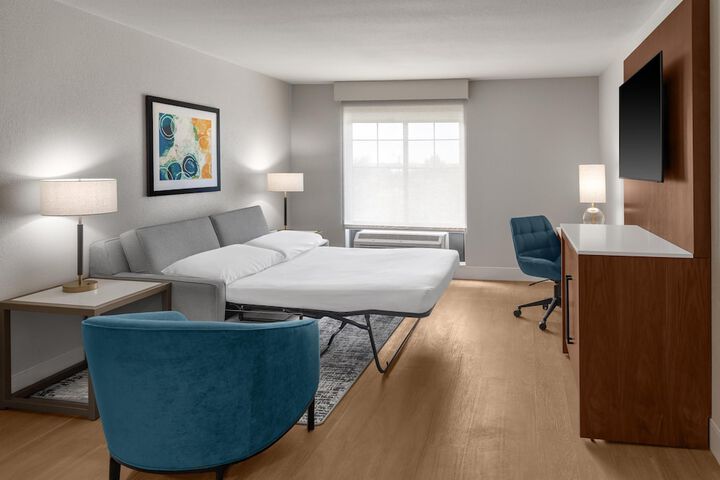 DoubleTree by Hilton Owatonna