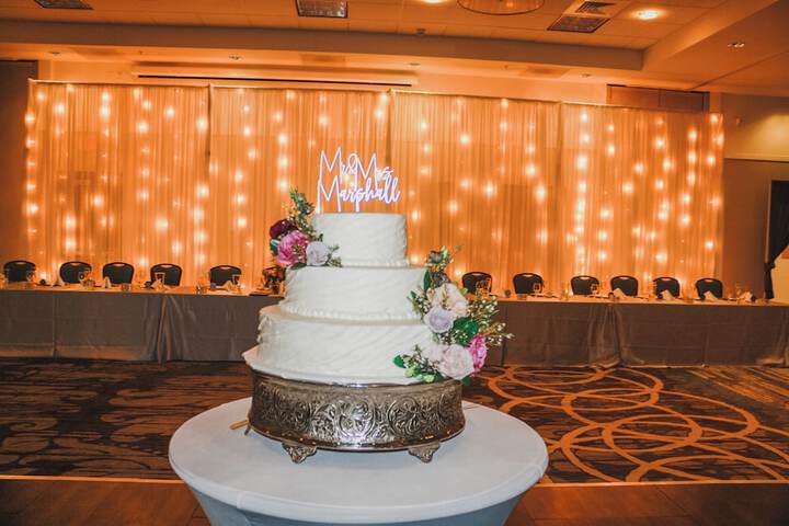Holiday Inn & Suites Peoria at Grand Prairie by IHG