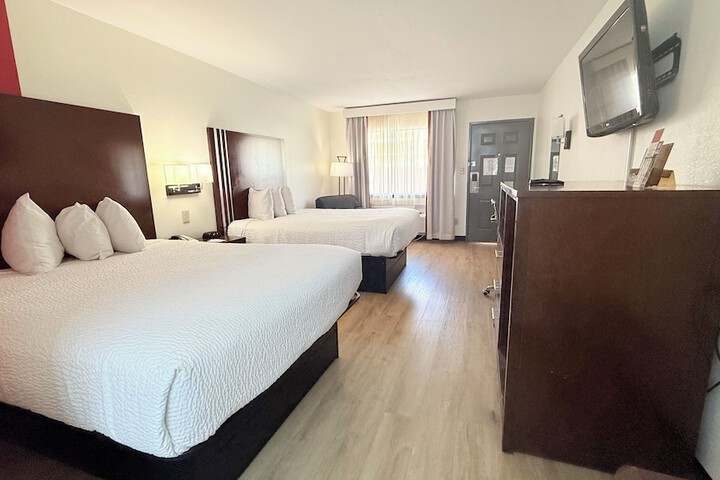 Room 29 of 39