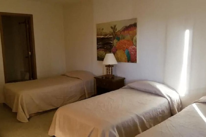 Room 49 of 54