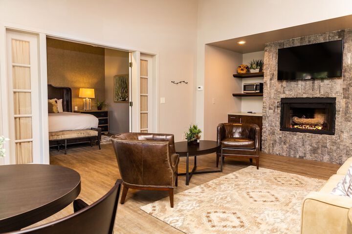 Room 21 of 42