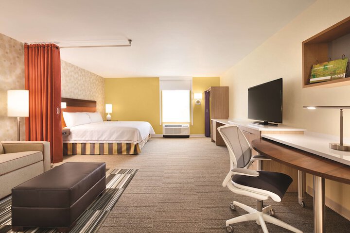 Room 25 of 41