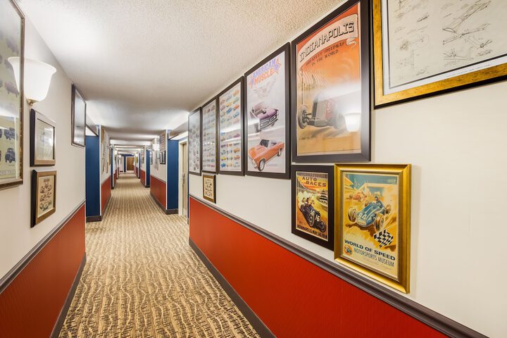 Ballroom/Hall 57 of 63